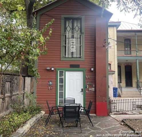 115 Camargo Property Photo 1