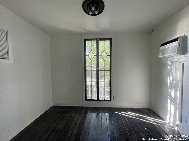 115 Camargo Property Photo 3
