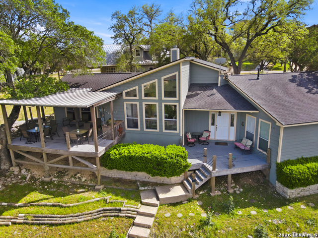 1518 Lakeside Dr W Property Photo