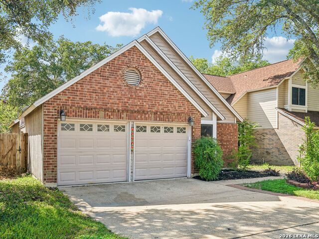 16807 Cedar Tree Way Property Photo 6
