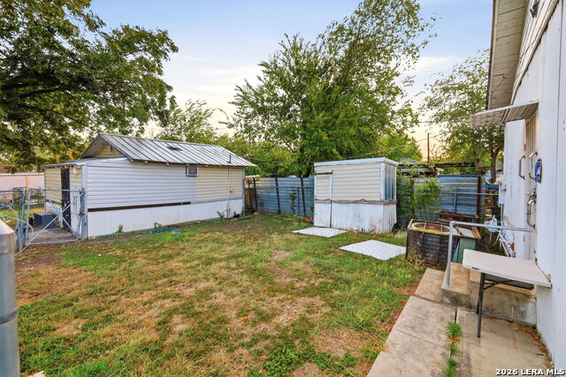 3802 W Salinas St Property Photo 23