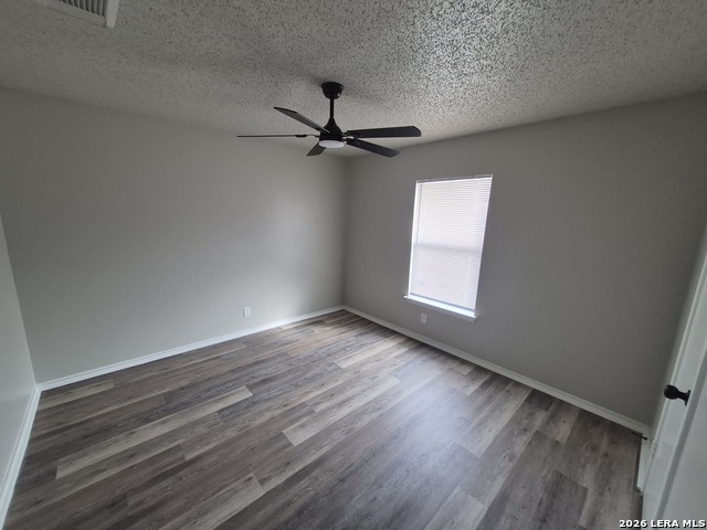 8043 Chestnut Manor Dr. Property Photo 29