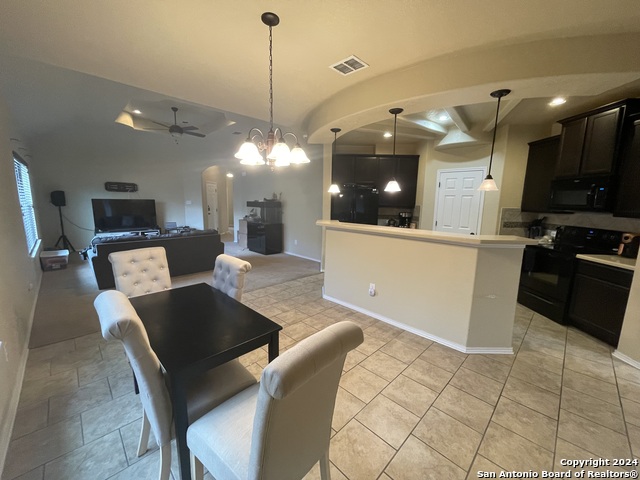 11402 Roadrunner Property Photo 7