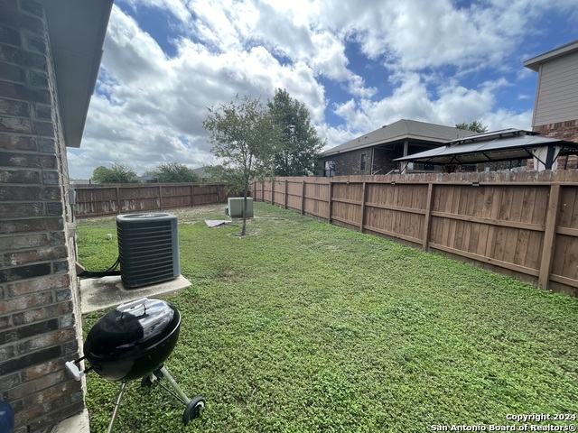 11402 Roadrunner Property Photo 19