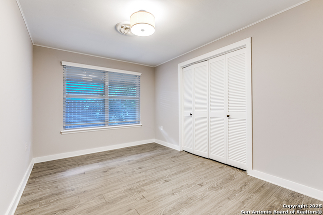 7426 Robin Rest Dr Property Photo 15