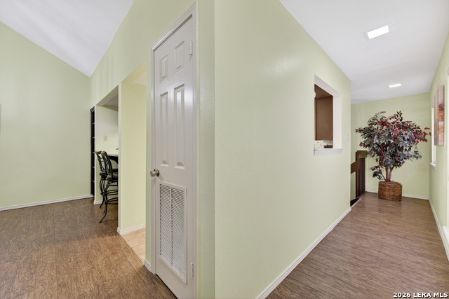 715 Brazos St Property Photo 6
