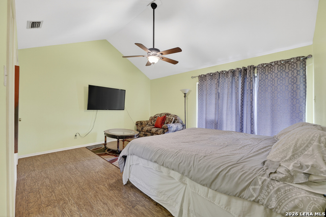 715 Brazos St Property Photo 18