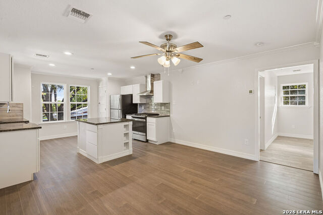 333 E Hafer Property Photo 4