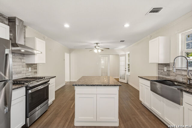 333 E Hafer Property Photo 6