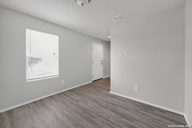 7526 Crestway Rdg Property Photo 13