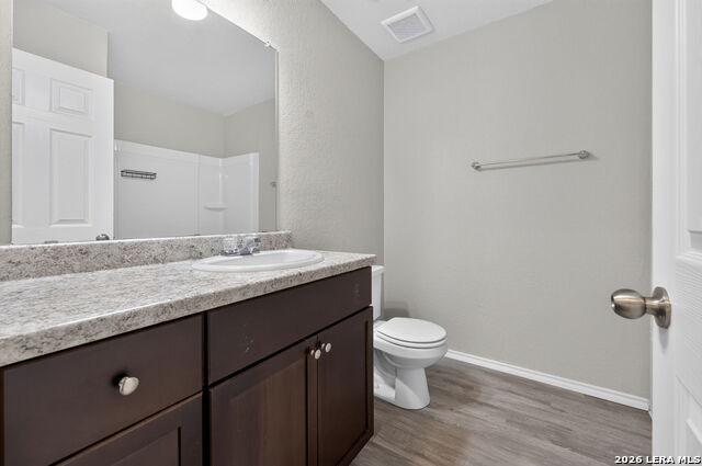 7526 Crestway Rdg Property Photo 22