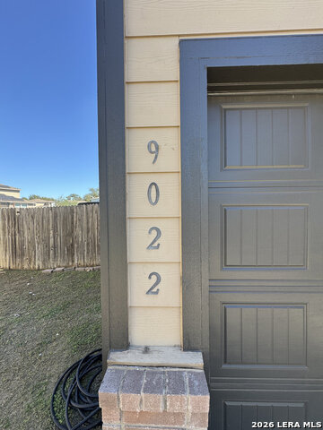 9022 Walking Crk Property Photo 2