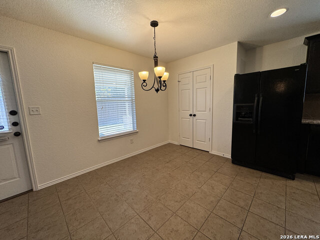 9022 Walking Crk Property Photo 8