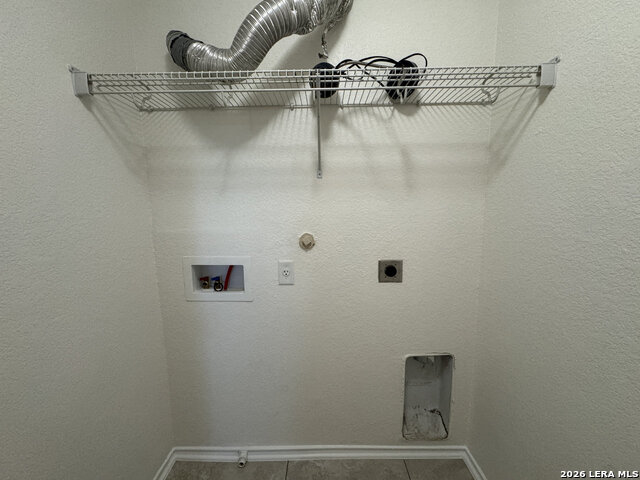 9022 Walking Crk Property Photo 32