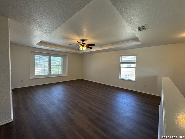 9022 Walking Crk Property Photo 33