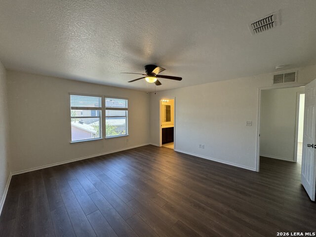 9022 Walking Crk Property Photo 38