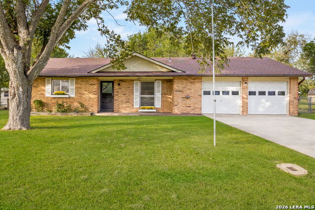 208 Brook St Property Photo 1
