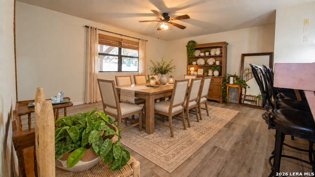 1609 Winding Creek Property Photo 4
