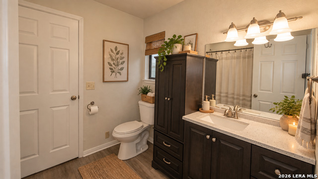 1609 Winding Creek Property Photo 9