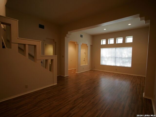 207 Grandview Place Property Photo 4