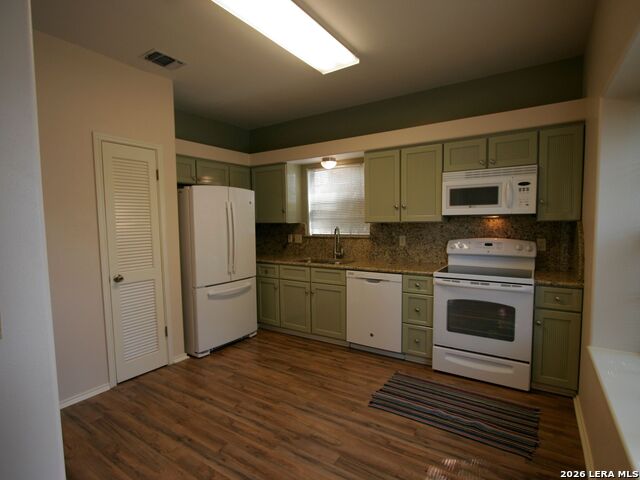 207 Grandview Place Property Photo 6