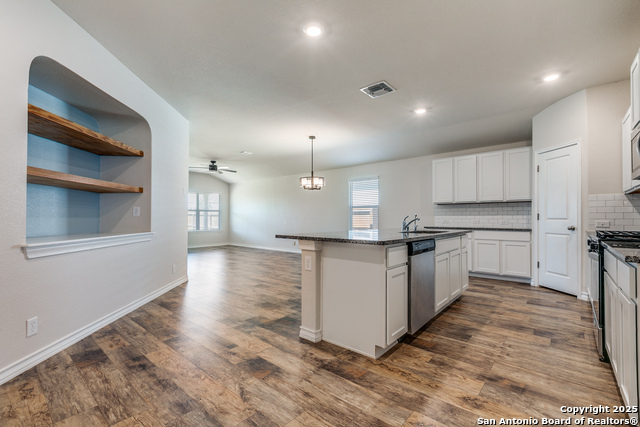 13906 Trinity Cv Property Photo 5