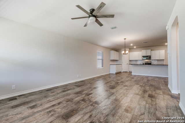 13906 Trinity Cv Property Photo 10