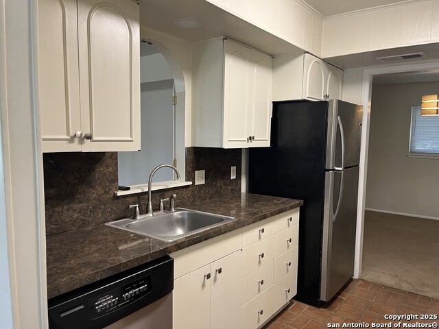 11615 Sandman Property Photo 4