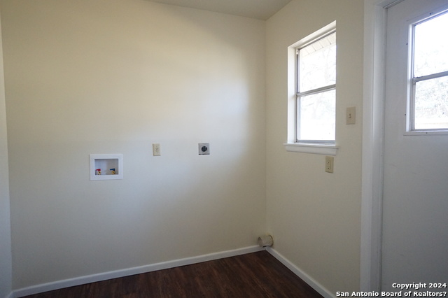 11615 Sandman Property Photo 7