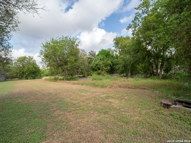 1365 Grosenbacher Rd Property Photo 2
