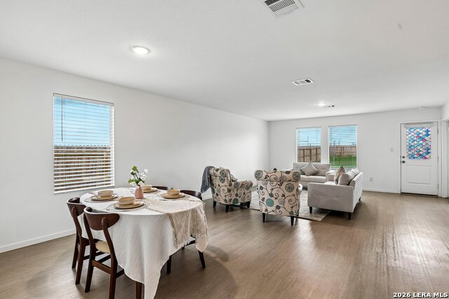 714 Wolf Crest Property Photo 4