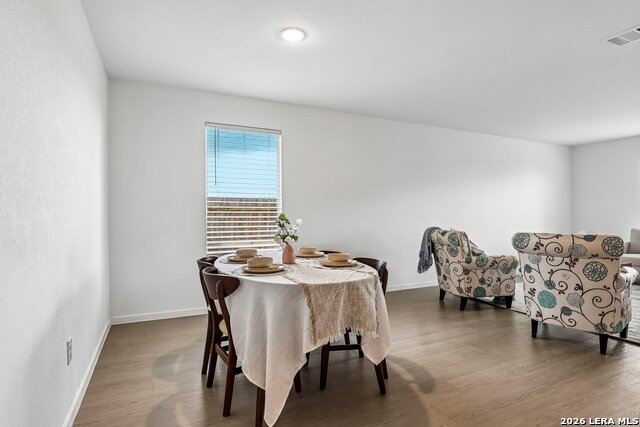 714 Wolf Crest Property Photo 5