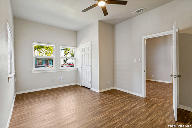 220 Mason St Property Photo 14