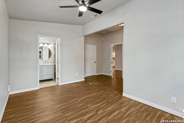 220 Mason St Property Photo 16
