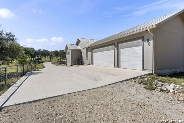 924 Annabelle Ave Property Photo 5
