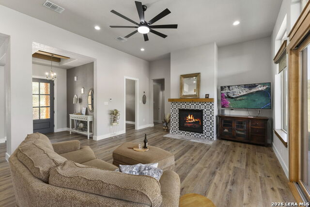 924 Annabelle Ave Property Photo 11