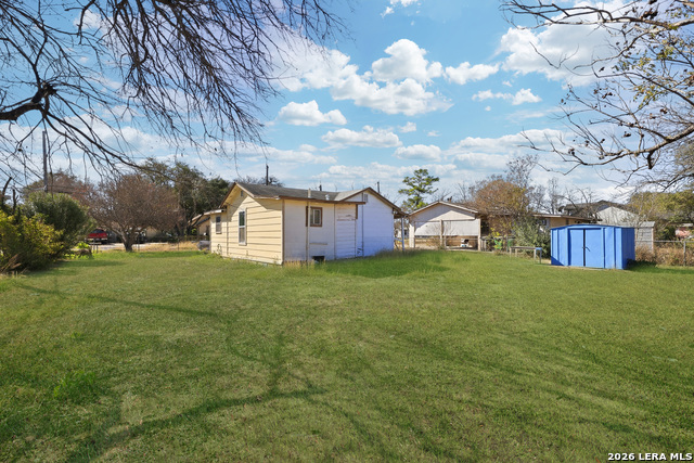 739 Bernard Property Photo 3