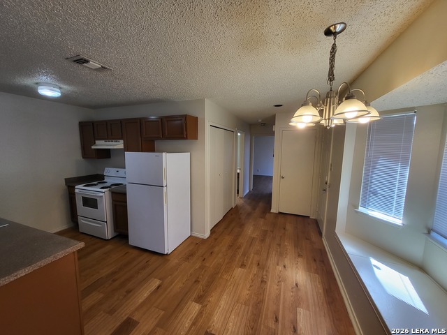 8414 Cranberry Hl Property Photo 6
