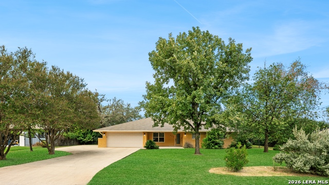 325 Meadowbrook Dr Property Photo