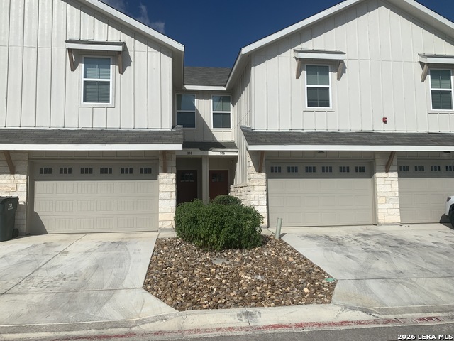 316 Untermaier St Property Photo 1