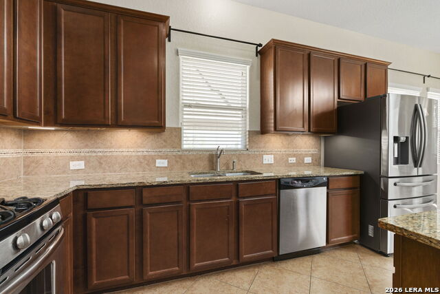 12114 Carson Cv Property Photo 9