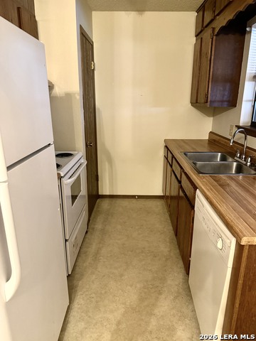 207 S Archer St Property Photo 4