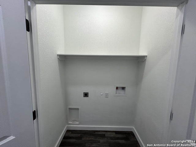 508 Freemont Property Photo 8