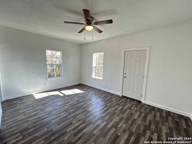 508 Freemont Property Photo 9