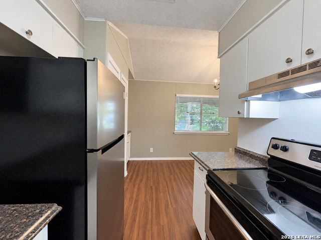 311 E San Antonio Ave Property Photo 15