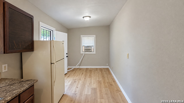 413 N Hackberry Property Photo 6