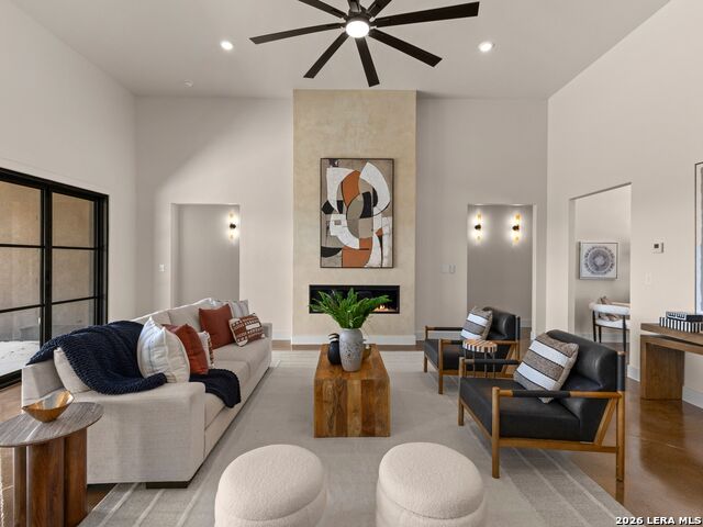 223 Double Creek Loop Property Photo 10