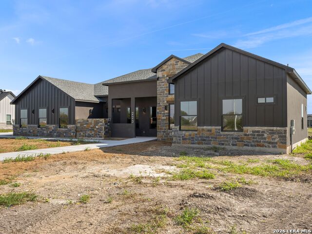 223 Double Creek Loop Property Photo 55