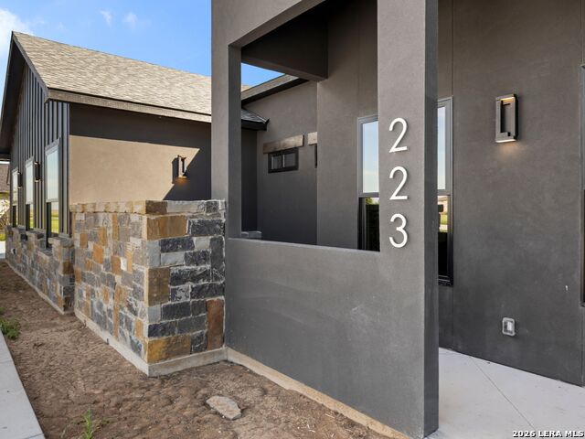 223 Double Creek Loop Property Photo 56