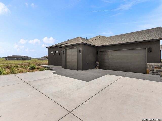 223 Double Creek Loop Property Photo 60